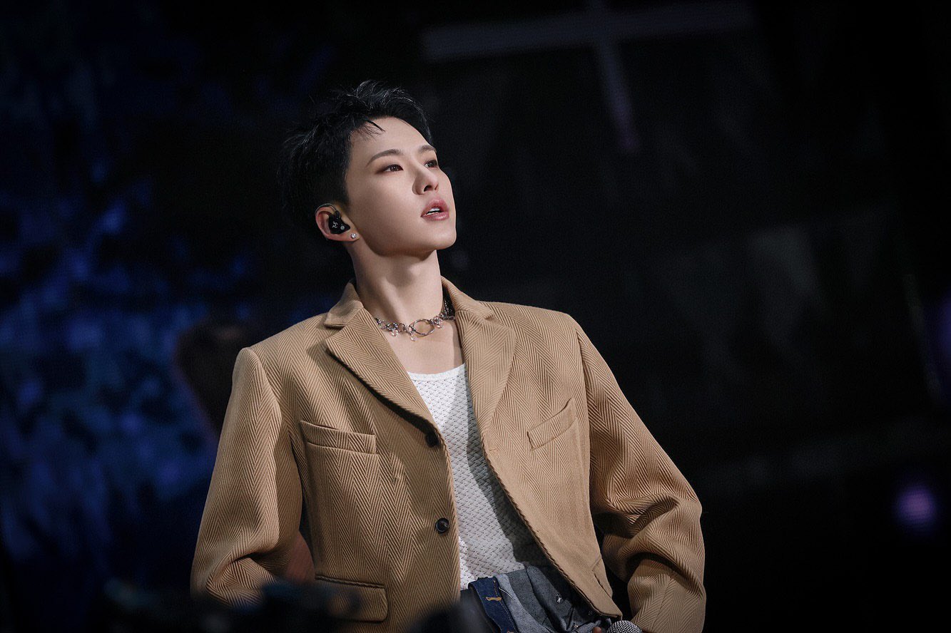 Oh! Crystal Necklace