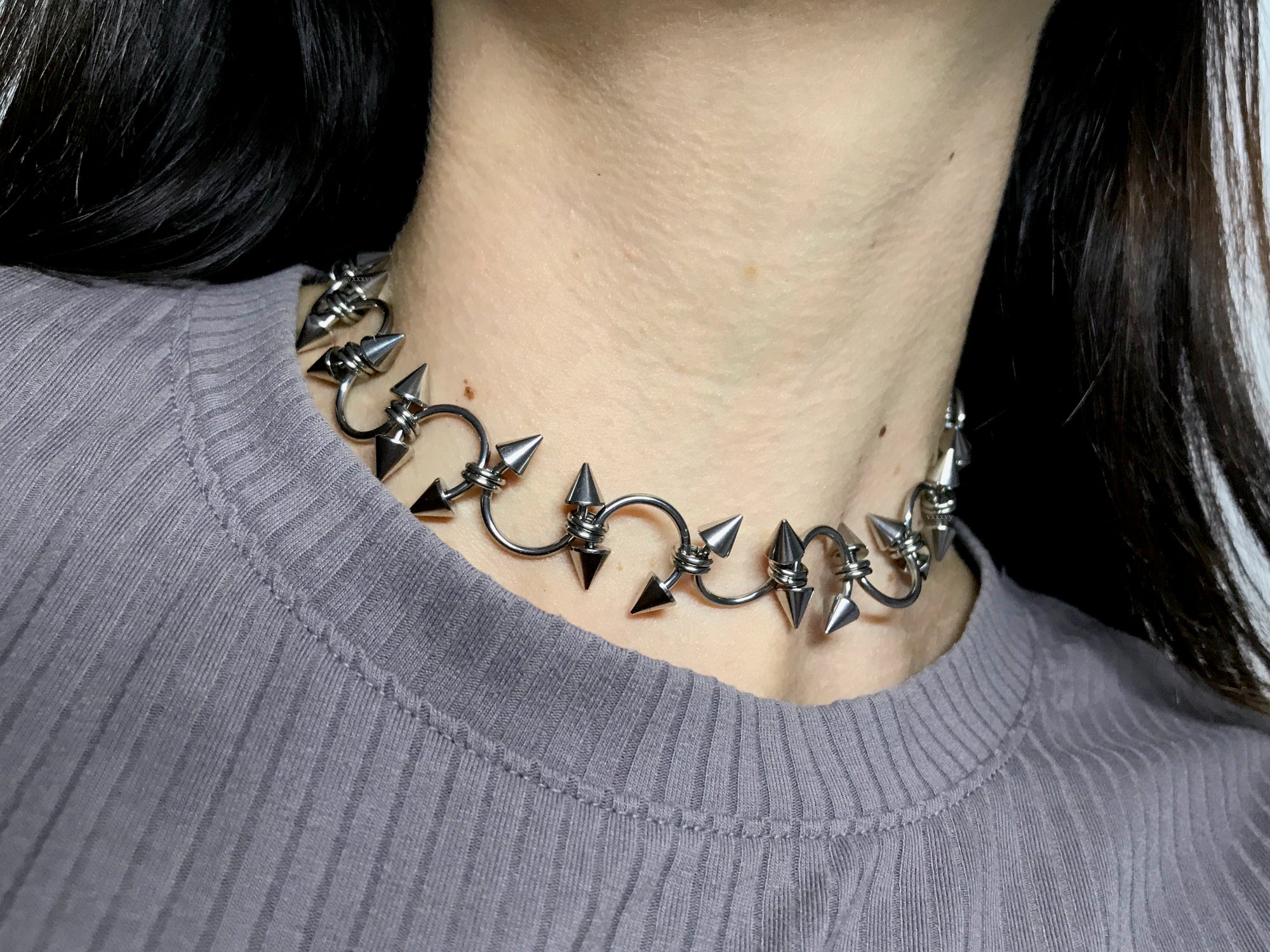Spikey Circular Barbell Choker