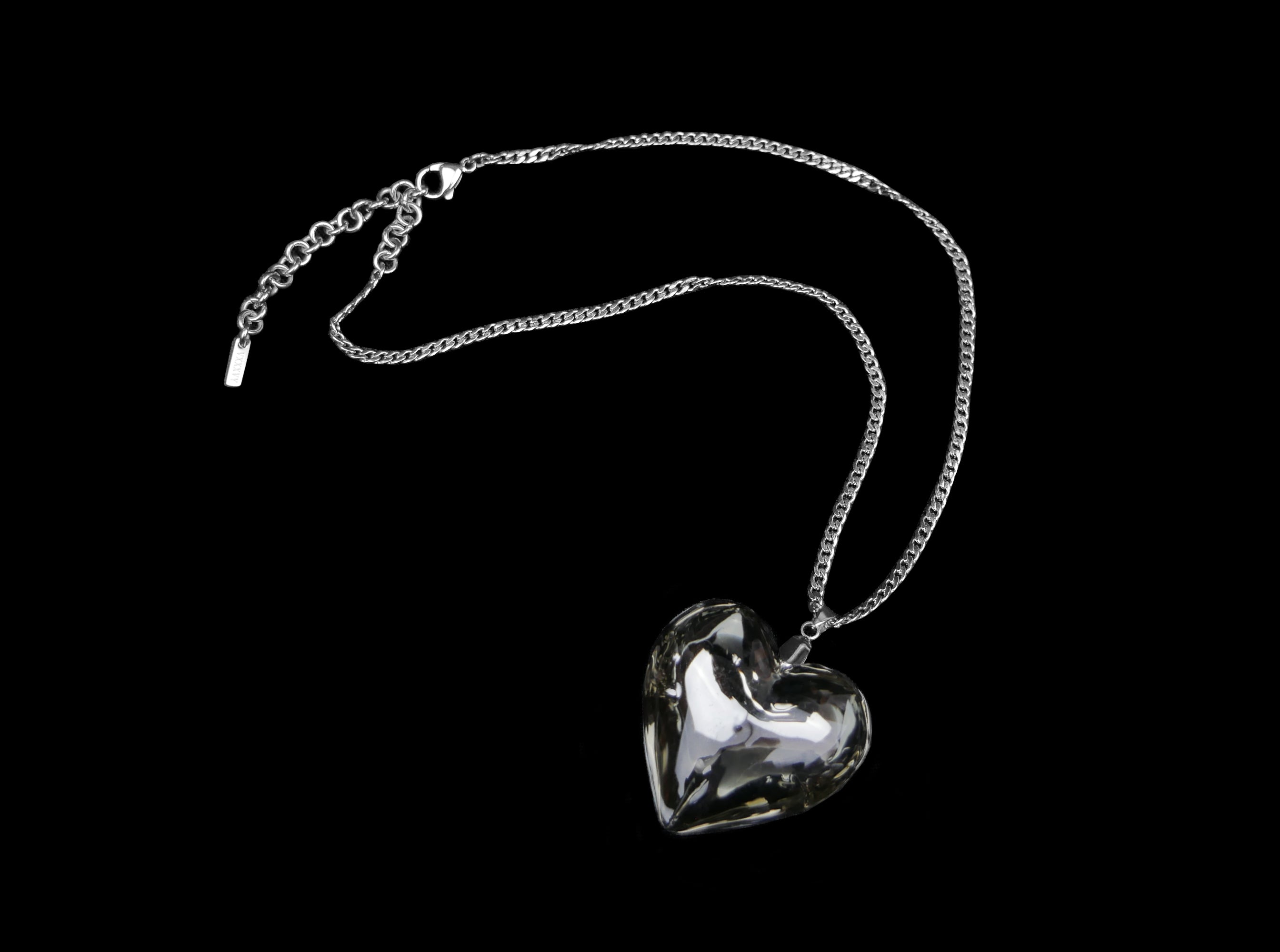Le Coeur Necklace