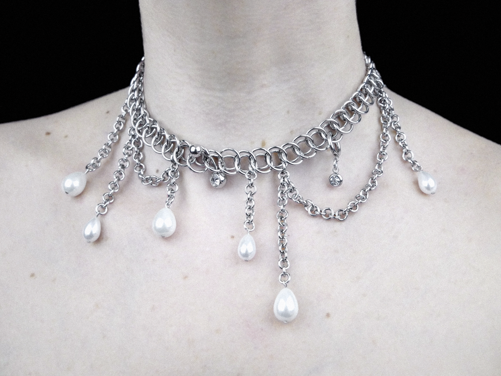 Meryl Necklace